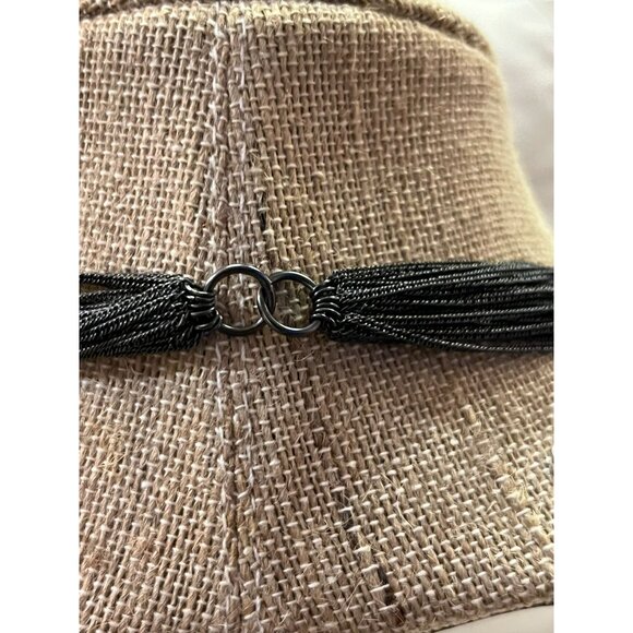 6 Necklaces - Variety of Lengths and Materials Used Jewelry Lot Costume - Picture 12 of 16